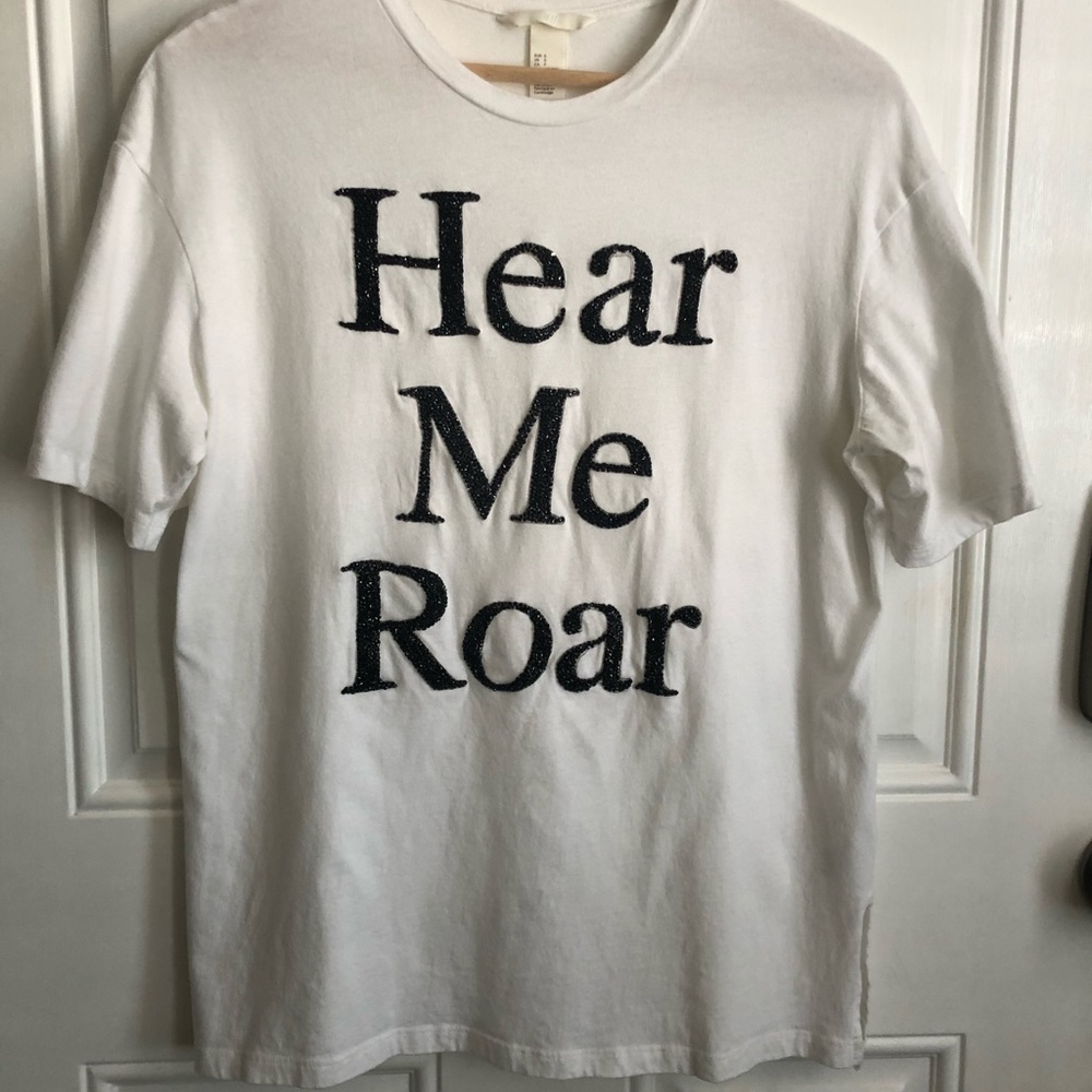 Oversized White Tee w/Rhinestones S